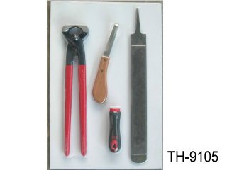 FARRIERS KIT 4-PC (CARDED)