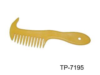 PLASTIC COMB