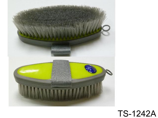 BODY BRUSH