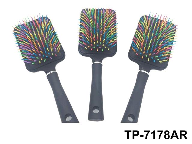 COLORFUL PLASTIC COMB